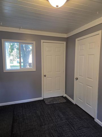 2953 Chiswick Avenue, Wyoming, MI 49509