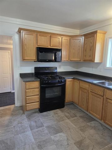 2953 Chiswick Avenue, Wyoming, MI 49509