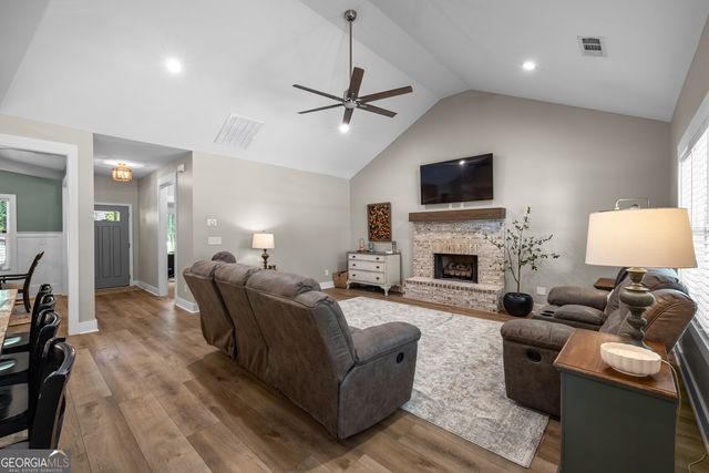 142 Triple Creek Pass, Pine Mountain, GA 31822
