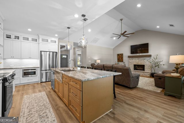 142 Triple Creek Pass, Pine Mountain, GA 31822