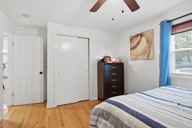569 Cooley St, Springfield, MA 01128