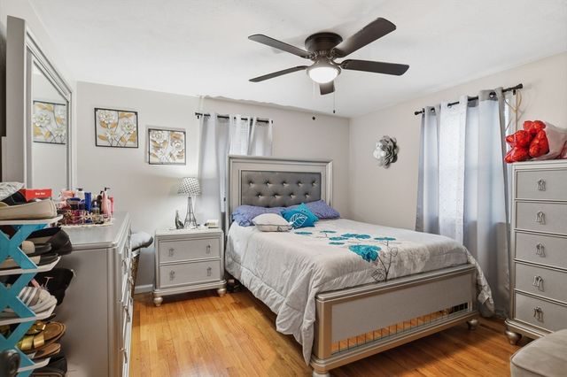 569 Cooley St, Springfield, MA 01128
