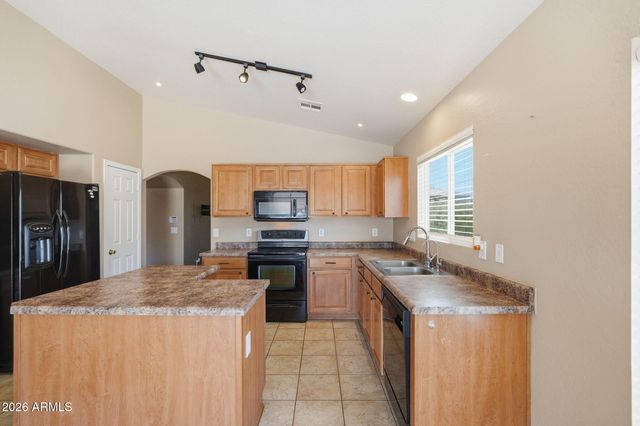 195 S 17TH Street, Coolidge, AZ 85128