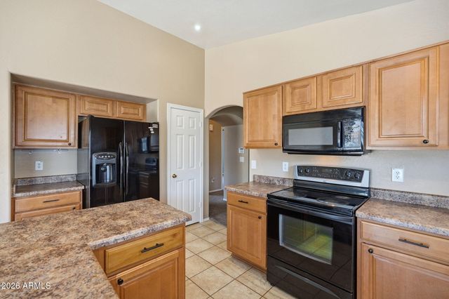 195 S 17TH Street, Coolidge, AZ 85128