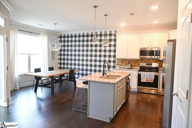 106 Wakelon Drive, Greer, SC 29651