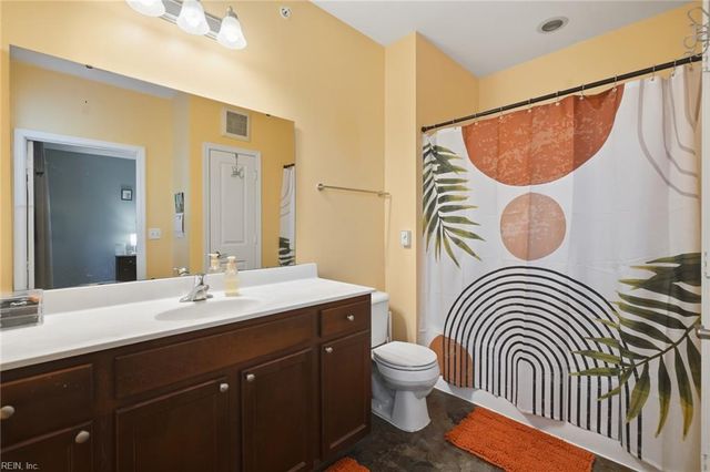 4301 Colindale Rd Apt 208, Chesapeake, VA 23321