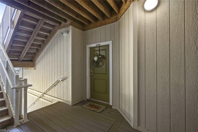 4301 Colindale Rd Apt 208, Chesapeake, VA 23321