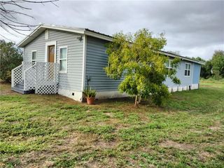9458 Charles Green Road, Edcouch, TX 78538