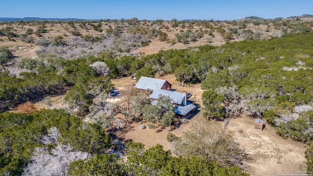 1259 Forest Trail Drive, Bandera, TX 78003