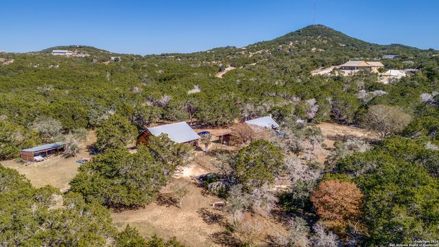 1259 Forest Trail Drive, Bandera, TX 78003