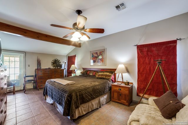 1259 Forest Trail Drive, Bandera, TX 78003