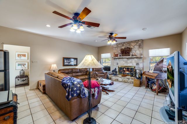 1259 Forest Trail Drive, Bandera, TX 78003