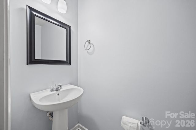 110 Deep Gap Court, Charlotte, NC 28217