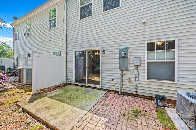 110 Deep Gap Court, Charlotte, NC 28217