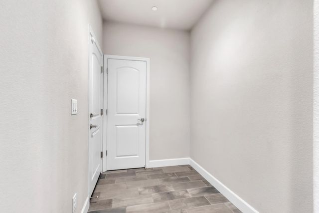 6368 Garland Way, Roseville, CA 95747