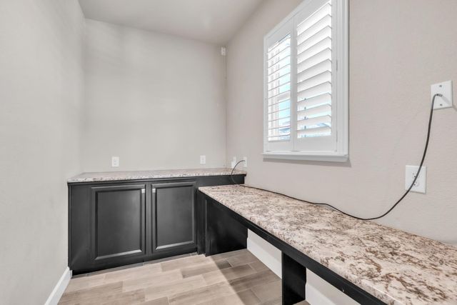 6368 Garland Way, Roseville, CA 95747