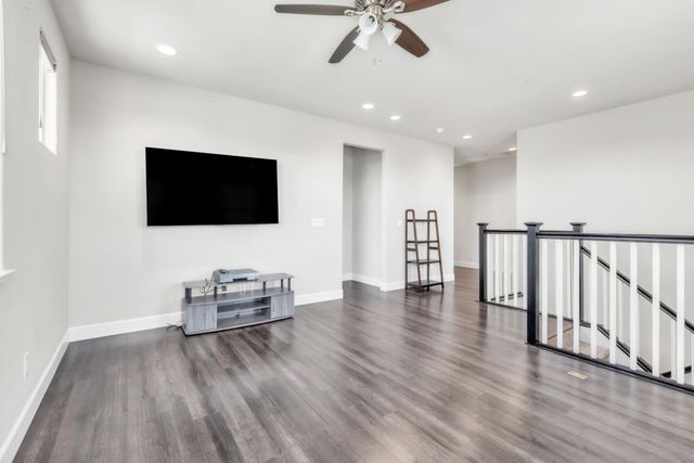 6368 Garland Way, Roseville, CA 95747