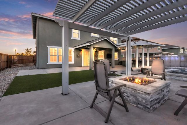 6368 Garland Way, Roseville, CA 95747