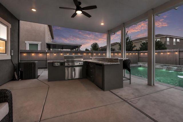 6368 Garland Way, Roseville, CA 95747