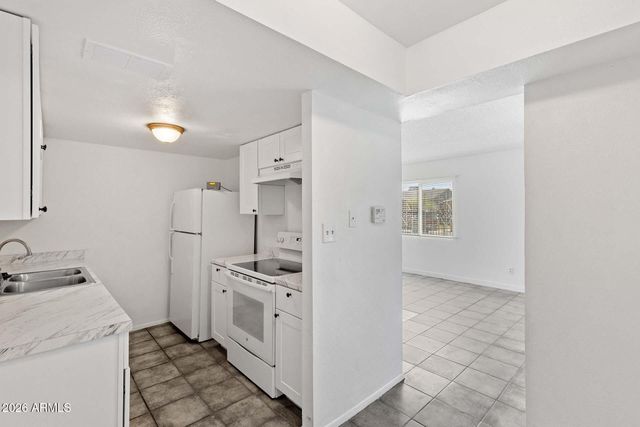 5202 N 42ND Lane, Phoenix, AZ 85019