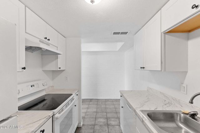 5202 N 42ND Lane, Phoenix, AZ 85019