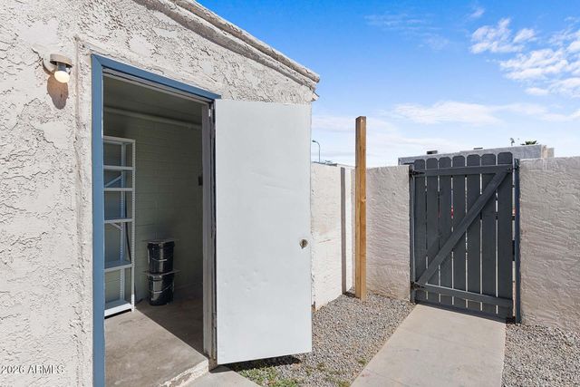 5202 N 42ND Lane, Phoenix, AZ 85019