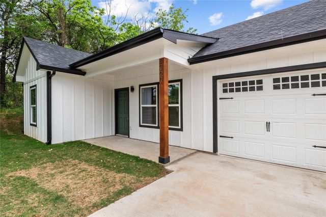 727 W Parnell Street, Denison, TX 75020