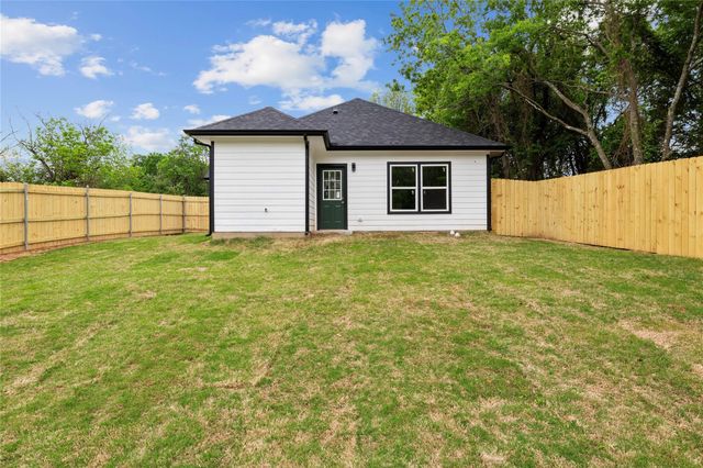 727 W Parnell Street, Denison, TX 75020