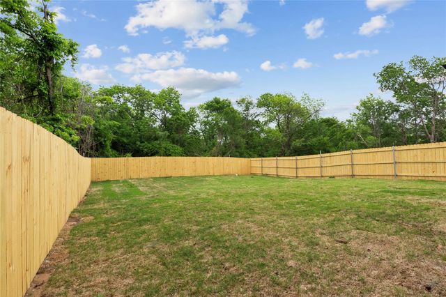 727 W Parnell Street, Denison, TX 75020