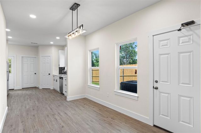 727 W Parnell Street, Denison, TX 75020