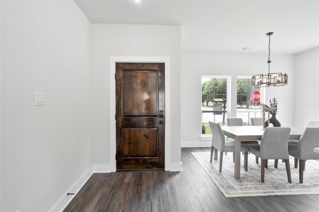 8430 Grandview Street, Houston, TX 77051