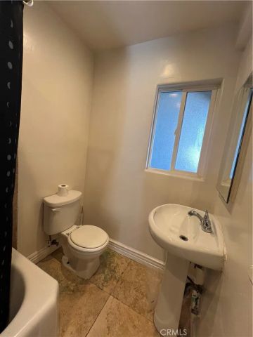 5255 Denny Ave, North Hollywood, CA 91601
