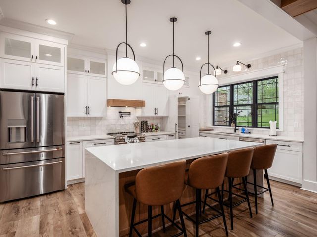 4916 Olentangy River Road, Delaware, OH 43015