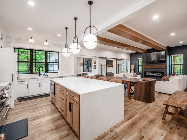 4916 Olentangy River Road, Delaware, OH 43015