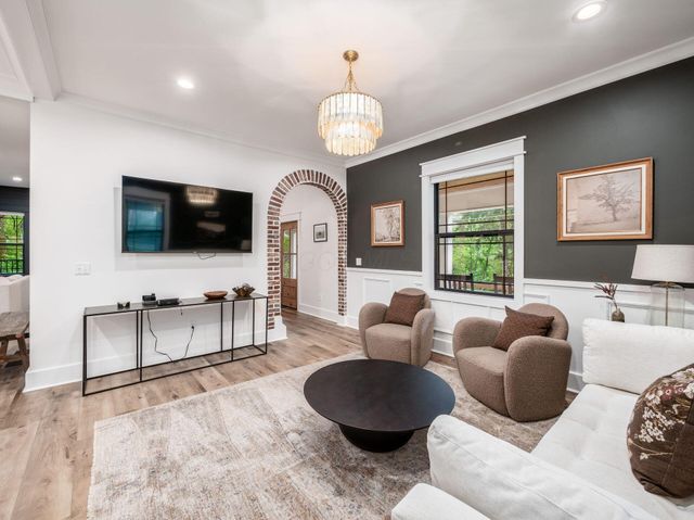 4916 Olentangy River Road, Delaware, OH 43015