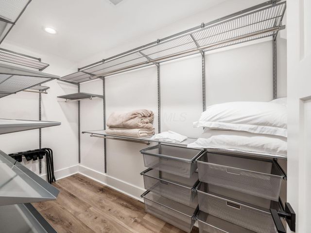 4916 Olentangy River Road, Delaware, OH 43015