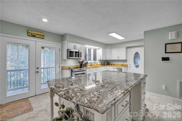 139 Alpine Drive, Wilkesboro, NC 28697