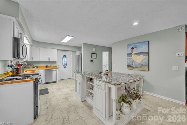 139 Alpine Drive, Wilkesboro, NC 28697