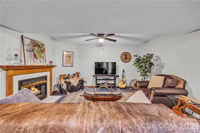 139 Alpine Drive, Wilkesboro, NC 28697
