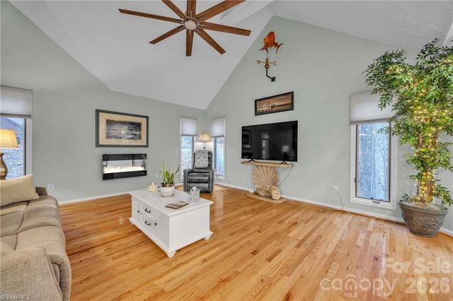 139 Alpine Drive, Wilkesboro, NC 28697