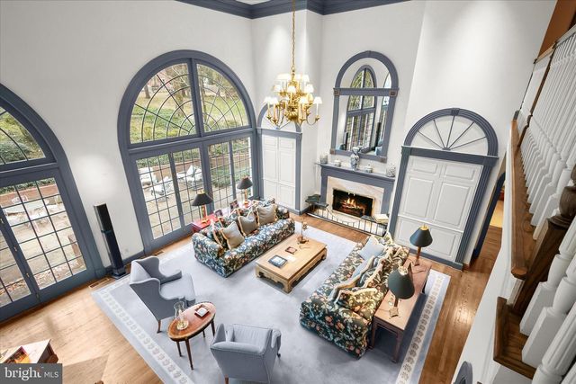 949 BELLVIEW RD, Mclean, VA 22102