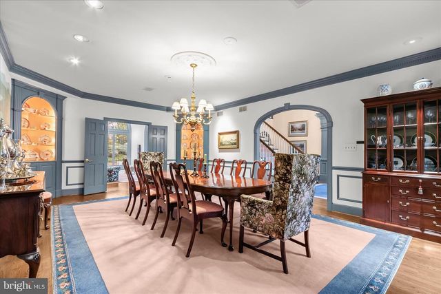 949 BELLVIEW RD, Mclean, VA 22102