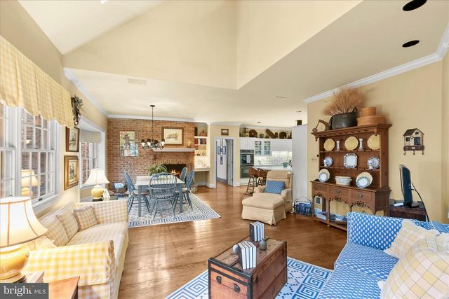 949 BELLVIEW RD, Mclean, VA 22102