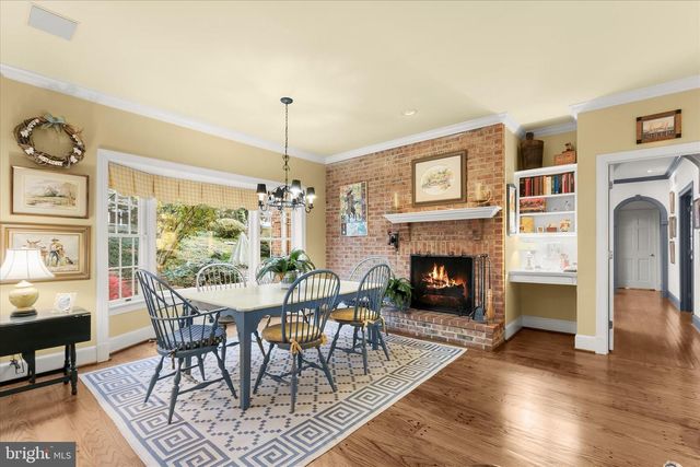 949 BELLVIEW RD, Mclean, VA 22102