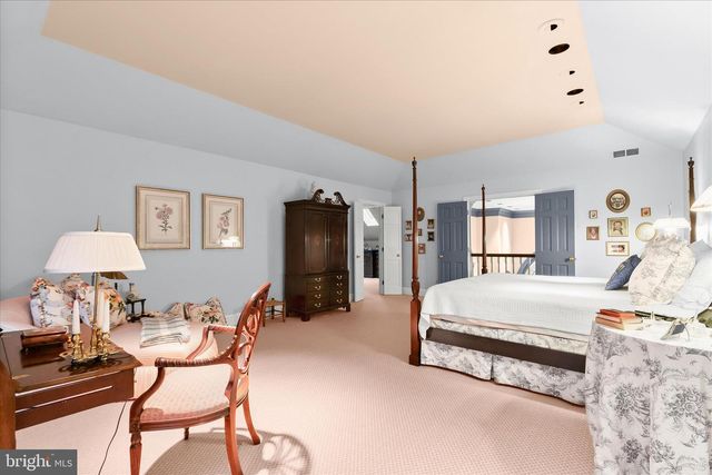 949 BELLVIEW RD, Mclean, VA 22102