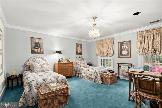 949 BELLVIEW RD, Mclean, VA 22102