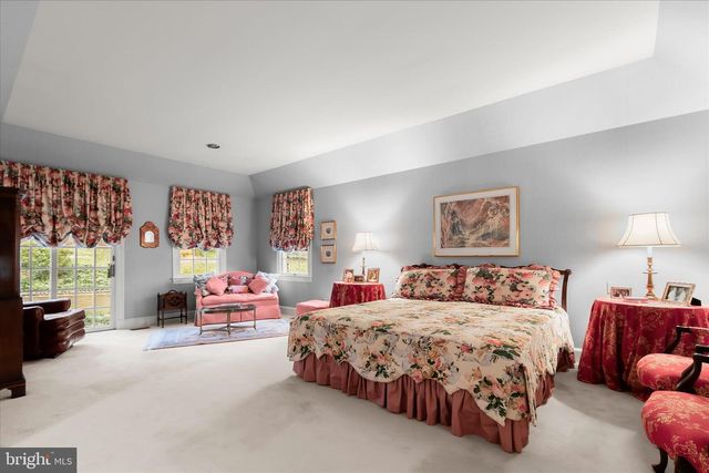 949 BELLVIEW RD, Mclean, VA 22102