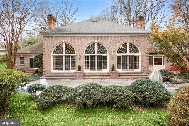 949 BELLVIEW RD, Mclean, VA 22102