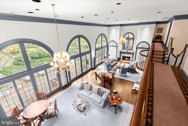 949 BELLVIEW RD, Mclean, VA 22102