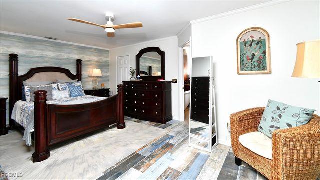 1004 Palmetto AVE, Lehigh Acres, FL 33972